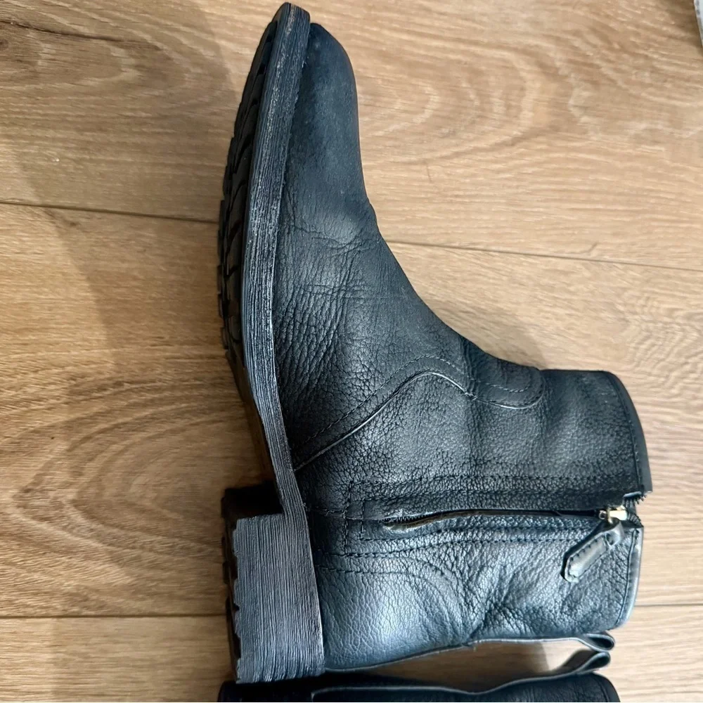 Tory Burch Black Leather Simone Distressed Boots w/ Zipper SIZE 8 1/2